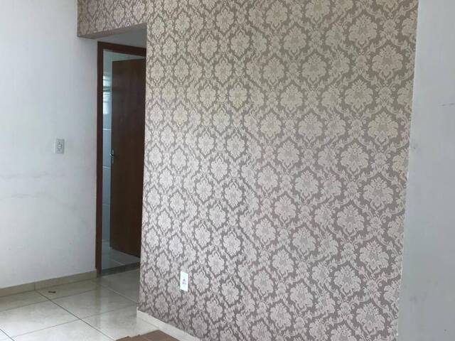 #478 - Apartamento para Venda em Guaratinguetá - SP