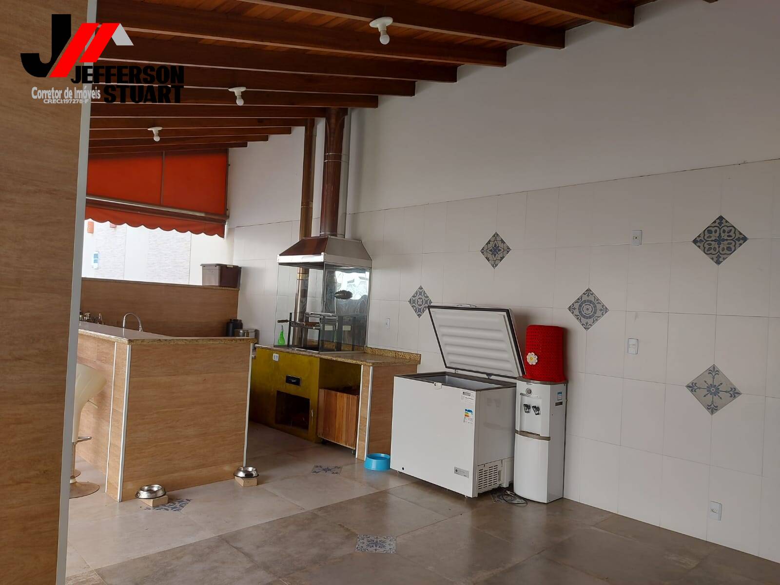 Casa à venda com 3 quartos, 220m² - Foto 6