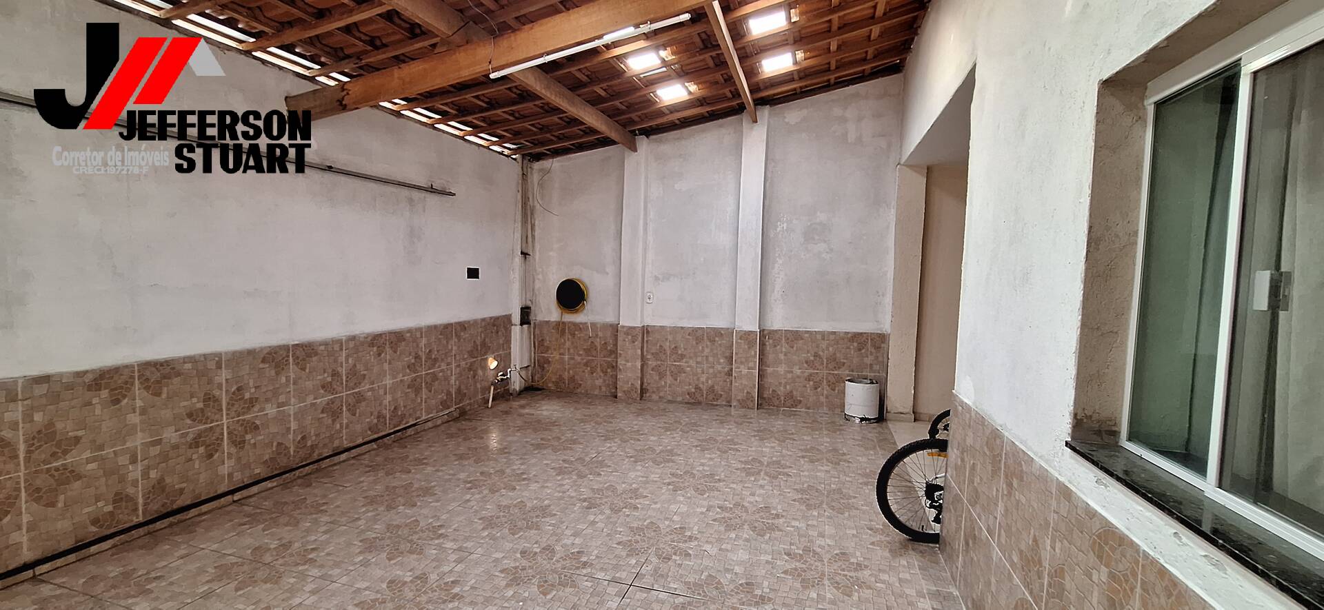 Casa à venda com 3 quartos, 216m² - Foto 14