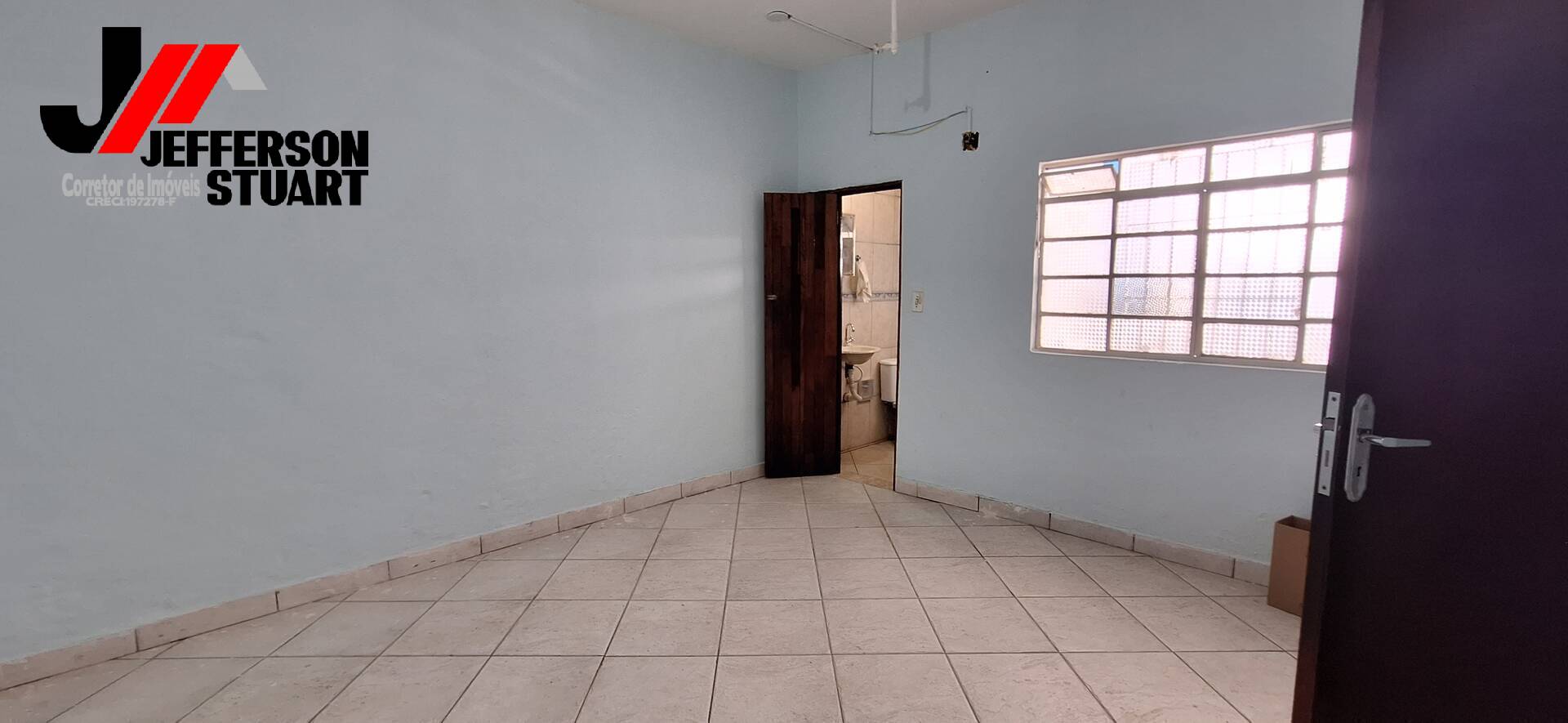 Casa à venda com 5 quartos, 190m² - Foto 6